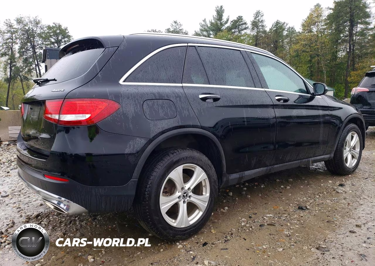 2018 Mercedes-Benz Glc 300 4Matic VIN:WDC0G4KB4JV032174 - 3
