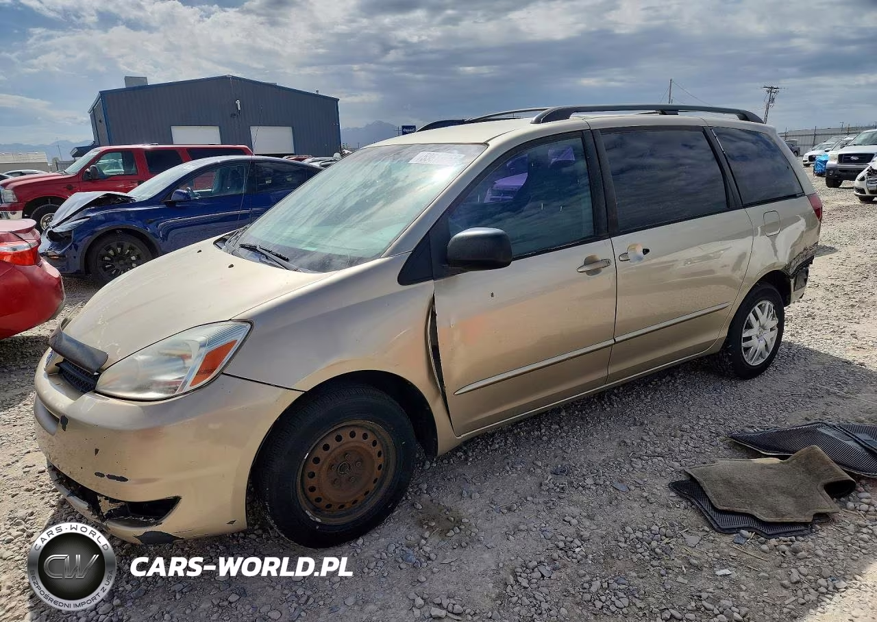2005 Toyota Sienna Ce 8 Passenger