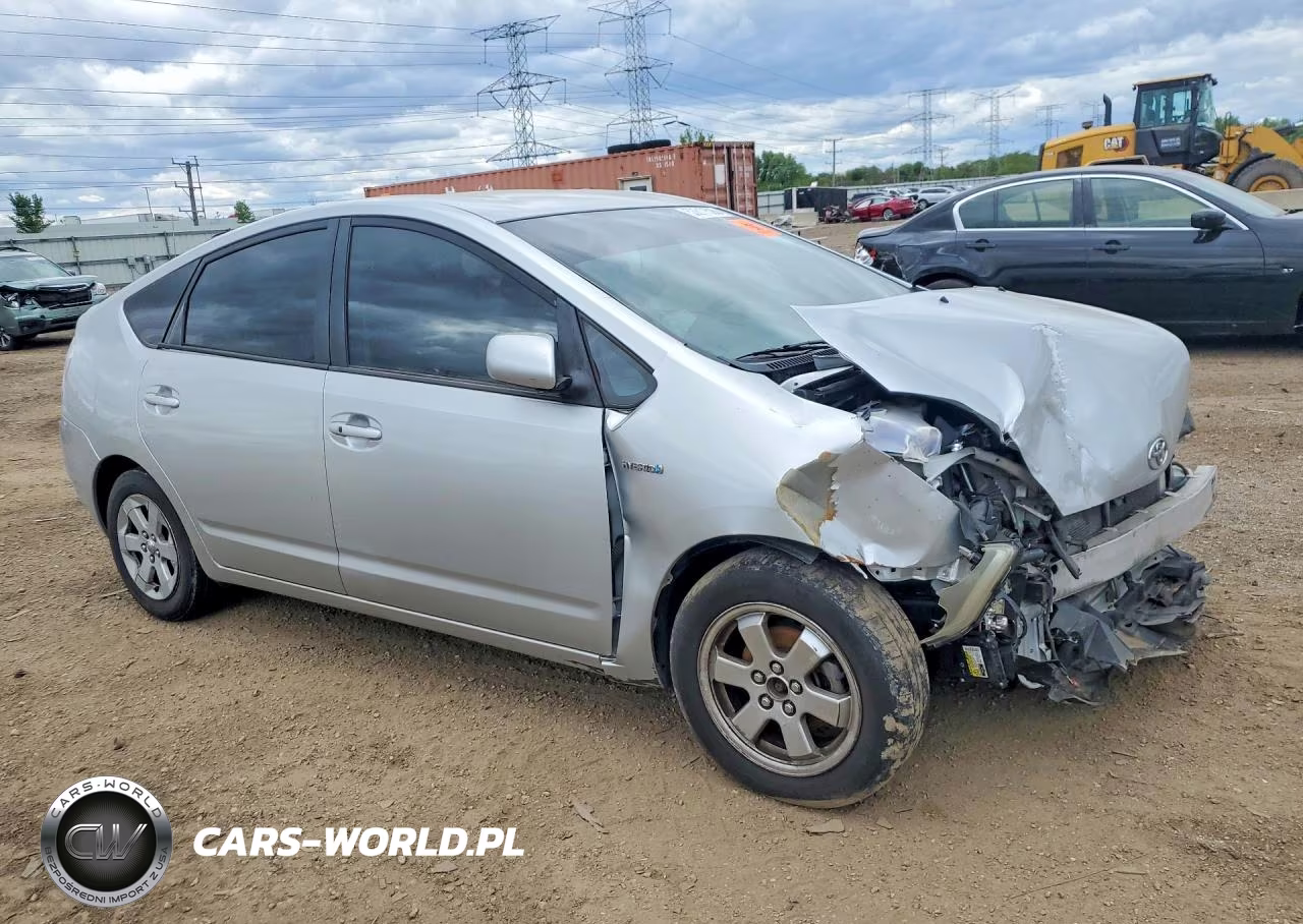 2007 Toyota Prius Touring VIN:JTDKB20U577682070 - 4