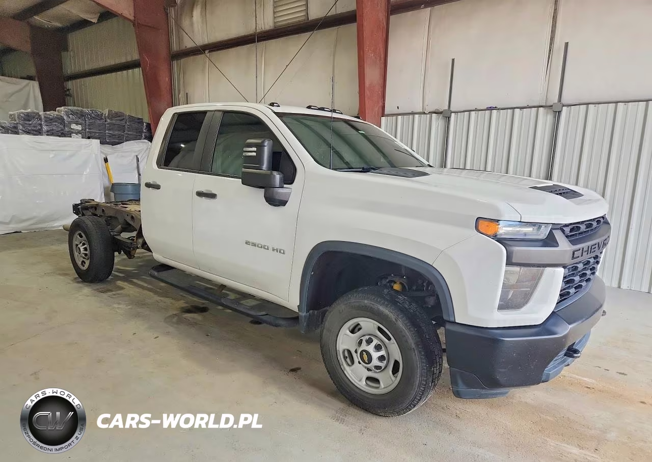 2021 Chevrolet Silverado C2500 Heavy Duty VIN:1GC5WLE74MF111245 - 4