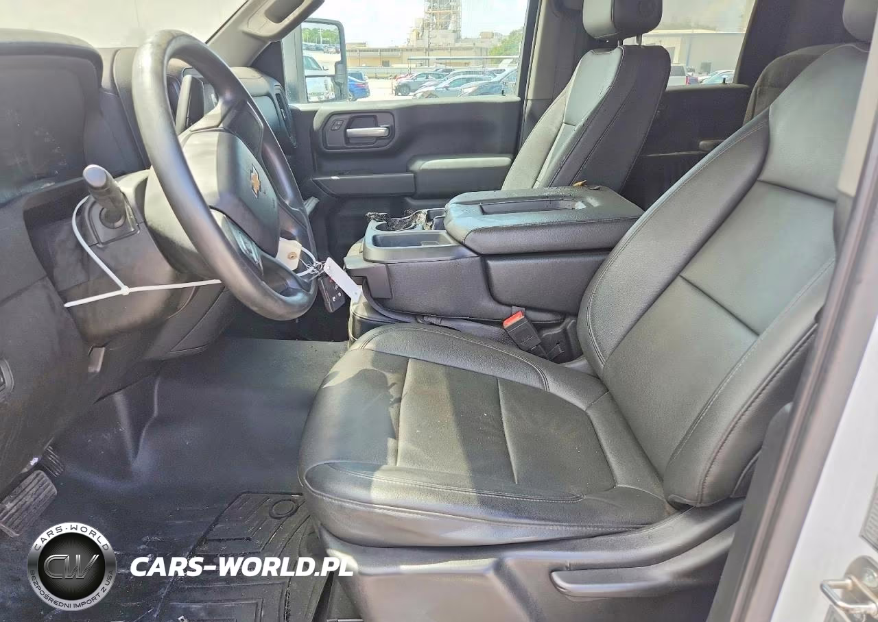 2021 Chevrolet Silverado C2500 Heavy Duty VIN:1GC5WLE74MF111245 - 7