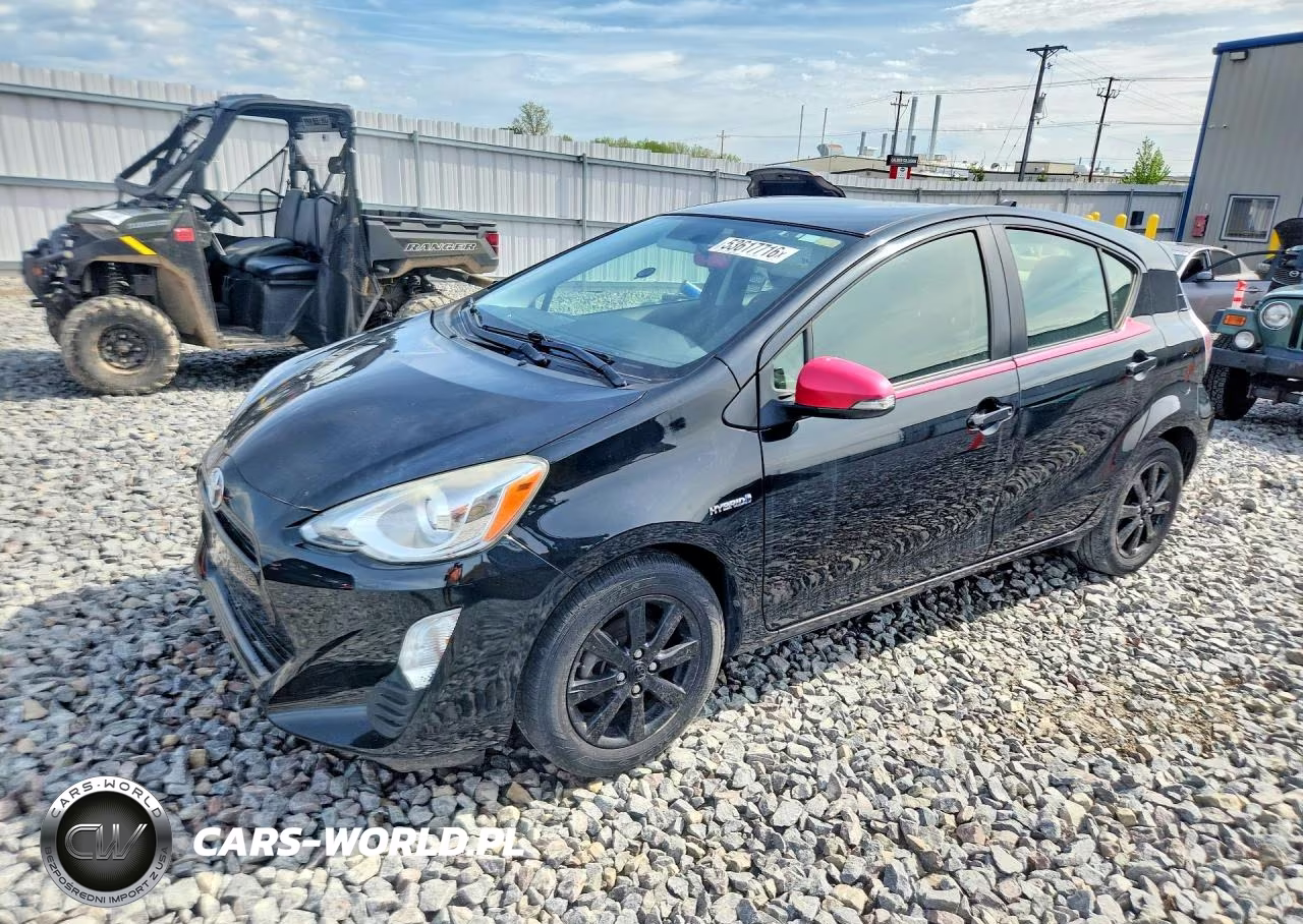 2016 Toyota Prius C Persona Special Edition
