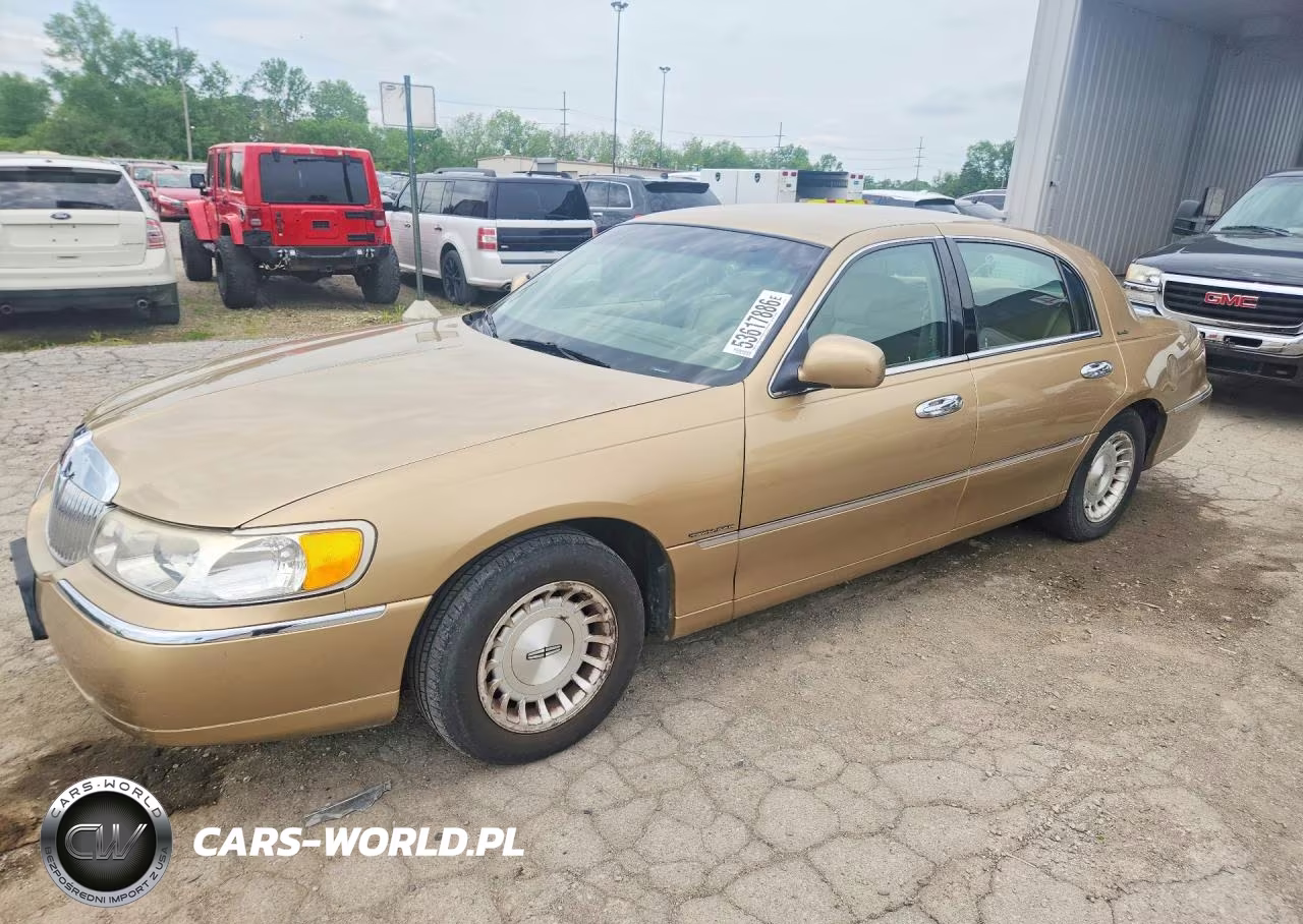 1998 Lincoln Town Car Executive