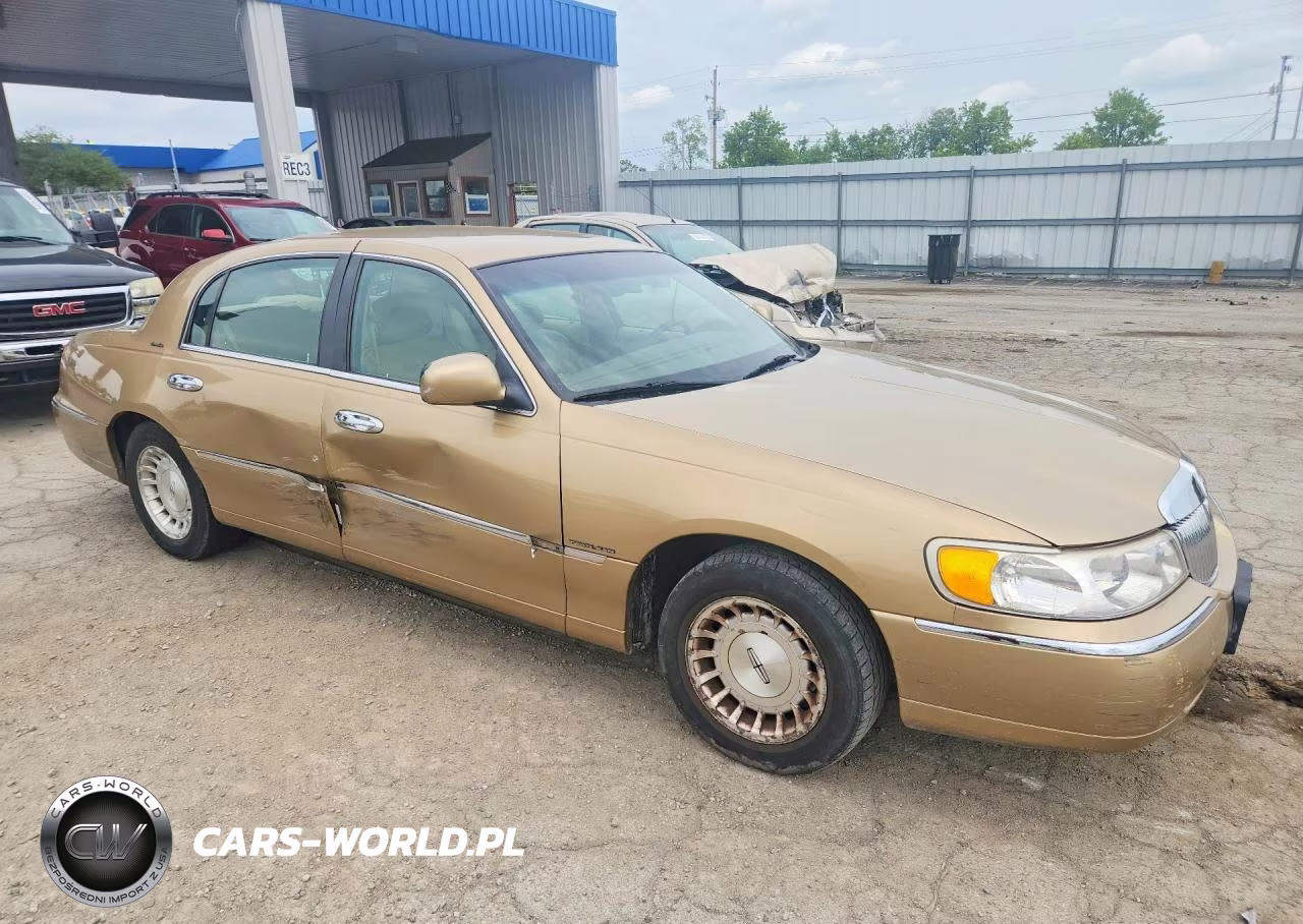 1998 Lincoln Town Car Executive VIN:1LNFM81W6WY725107 - 4