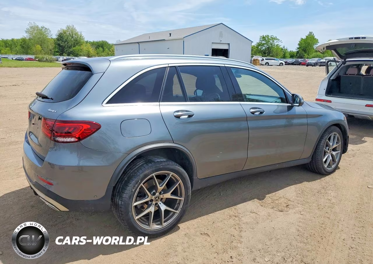 2021 Mercedes-Benz Glc 300 4Matic VIN:W1N0G8EB0MG011302 - 3