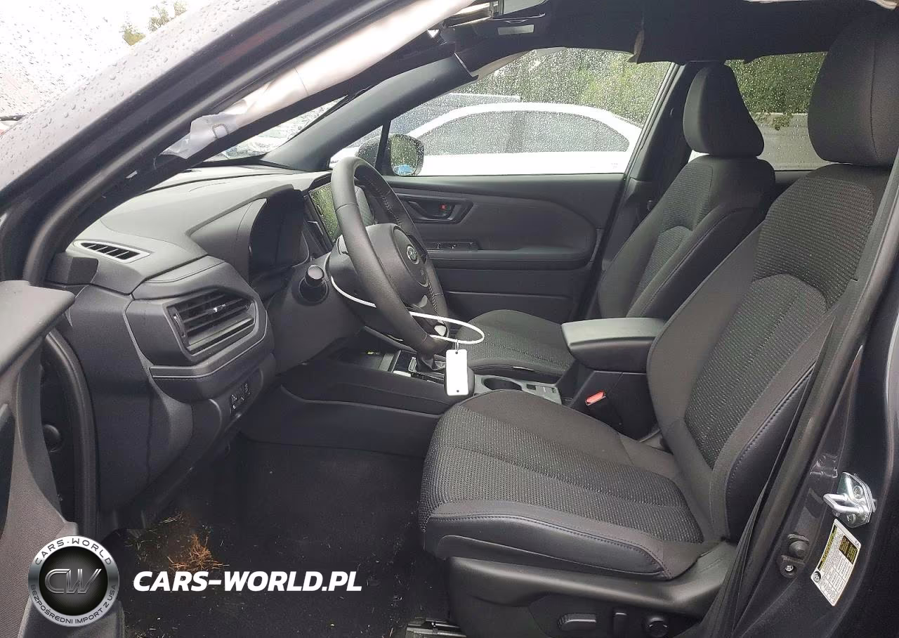 2025 Subaru Forester Premium VIN:JF2SLDDC2SH558353 - 7