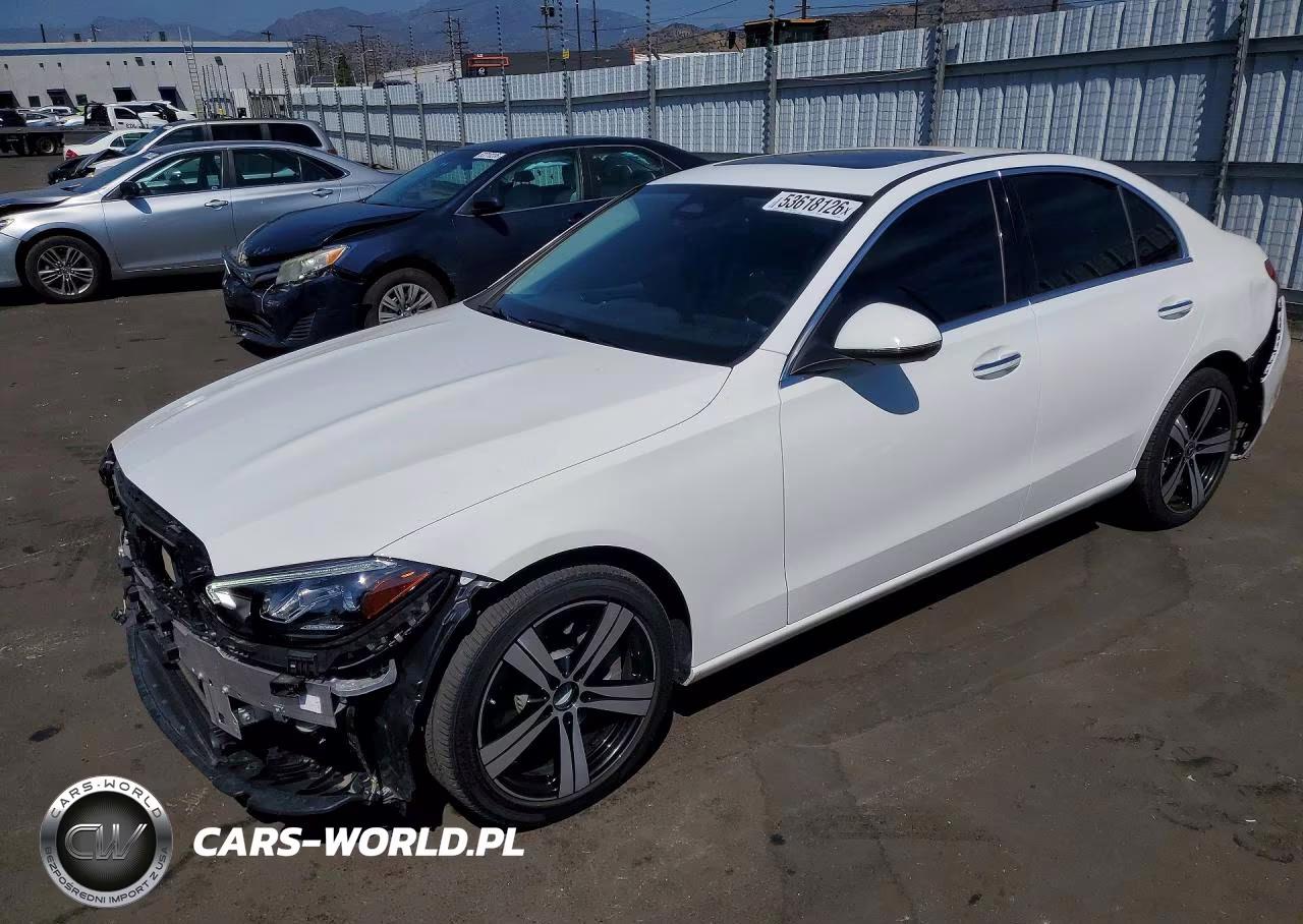 2025 Mercedes-Benz C 300 – zdjęcie 1 z 13