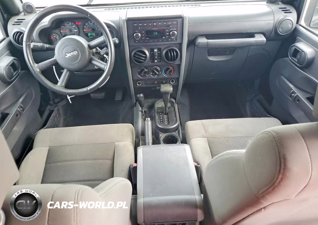 2008 Jeep Wrangler Unlimited X VIN:1J4GA39168L610000 - 8