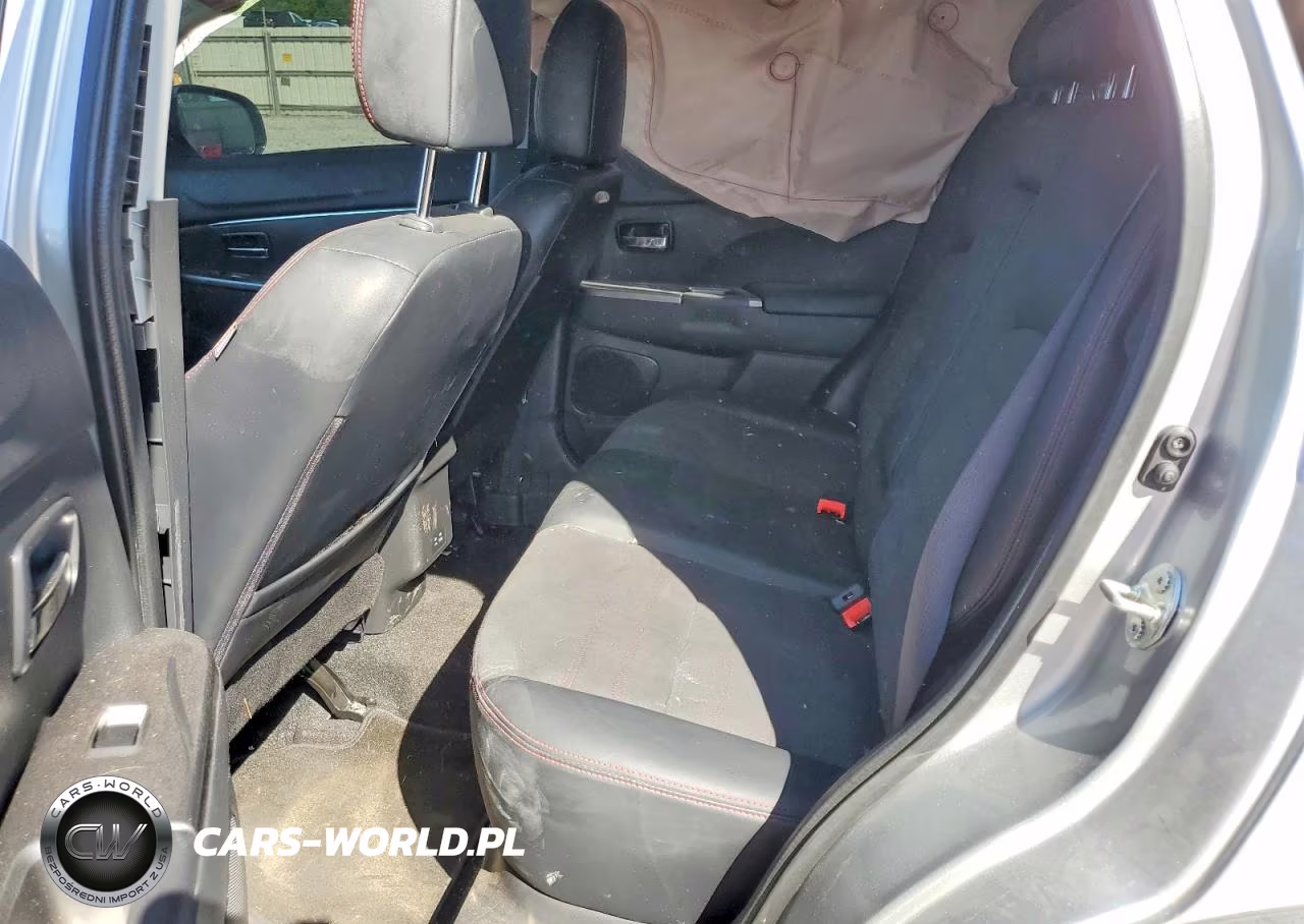 2025 Mitsubishi Outlander Sport S VIN:JA4ARUAU1SU006849 - 11