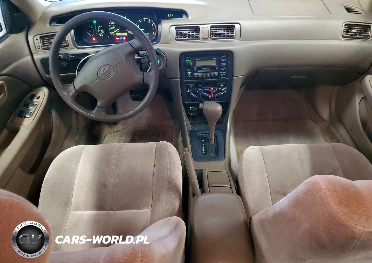 1999 Toyota Camry Le VIN:JT2BG22K7X0335905 - 8