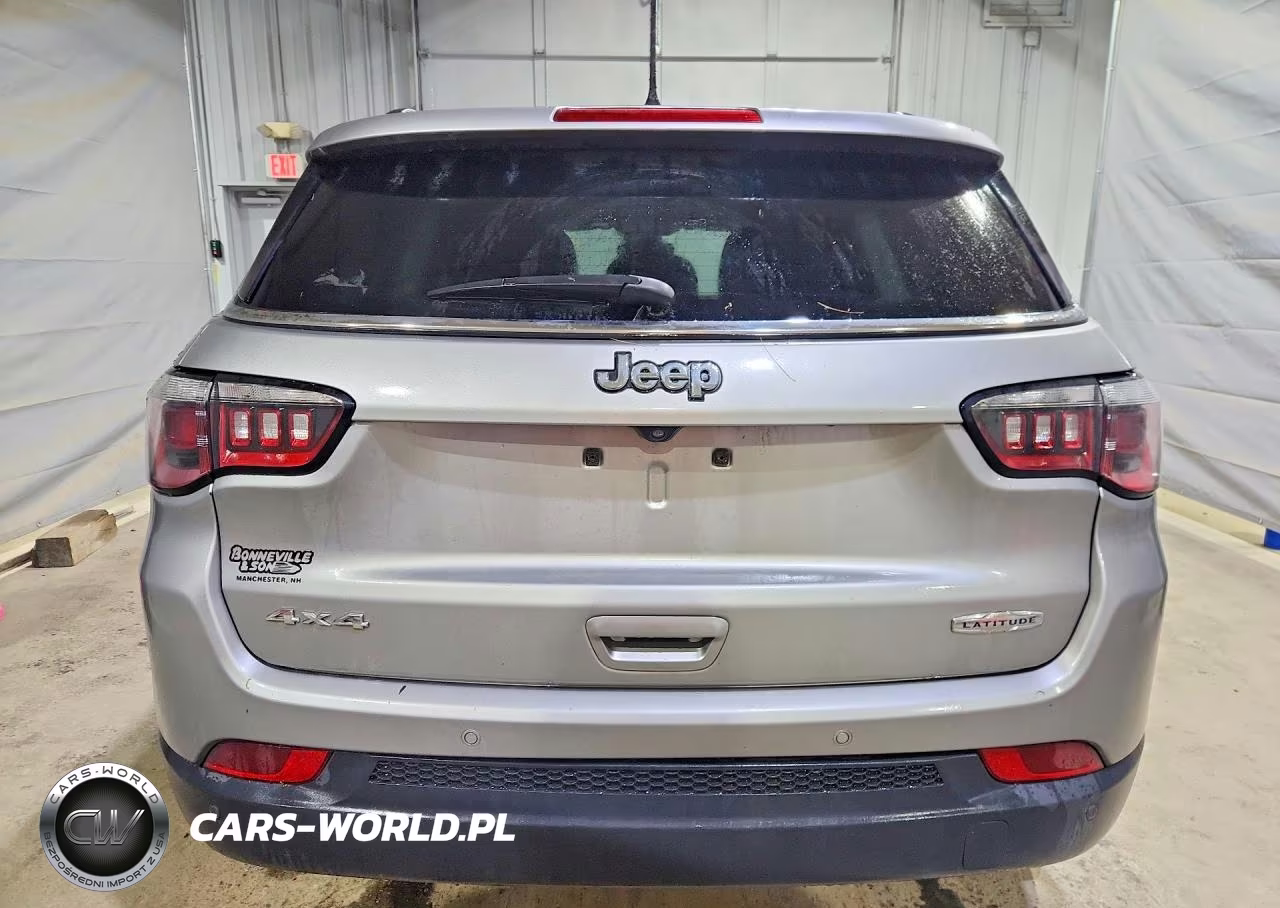 2018 Jeep Compass Latitude VIN:3C4NJDBB4JT331502 - 6