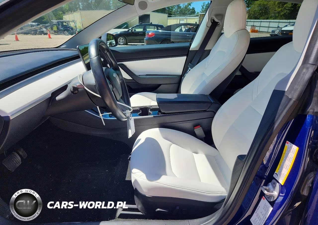 2018 Tesla Model 3 VIN:5YJ3E1EB8JF134689 - 7