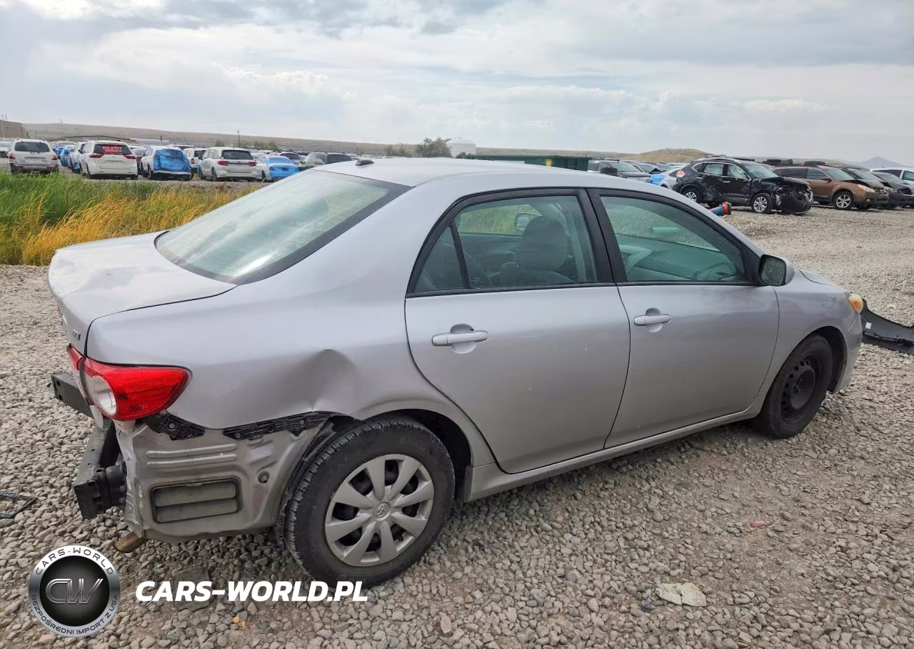 2011 Toyota Corolla Le VIN:2T1BU4EE9BC590961 - 3