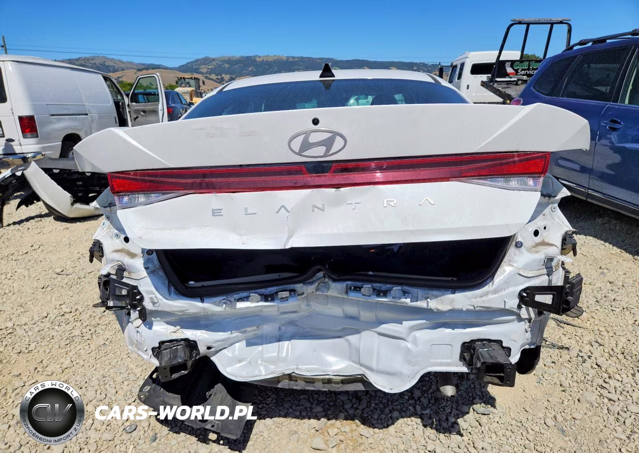 2024 Hyundai Elantra Sel VIN:KMHLM4DG8RU708353 - 6