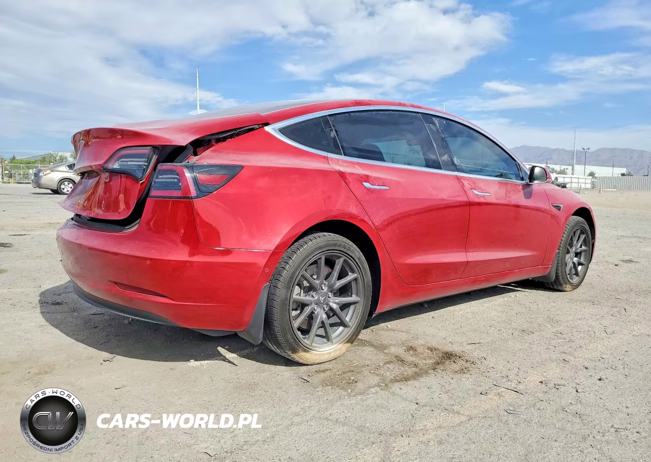 2018 Tesla Model 3 VIN:5YJ3E1EA6JF045694 - 3