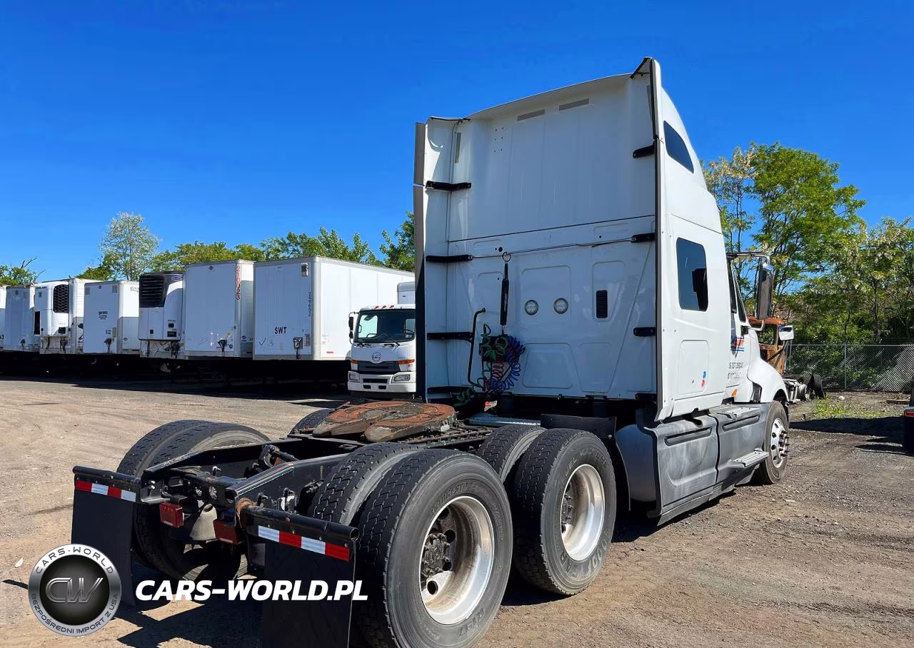 2017 International Prostar+ 122 6X4 Trucks Semi Truck VIN:3HSDJSNR9HN447891 - 4
