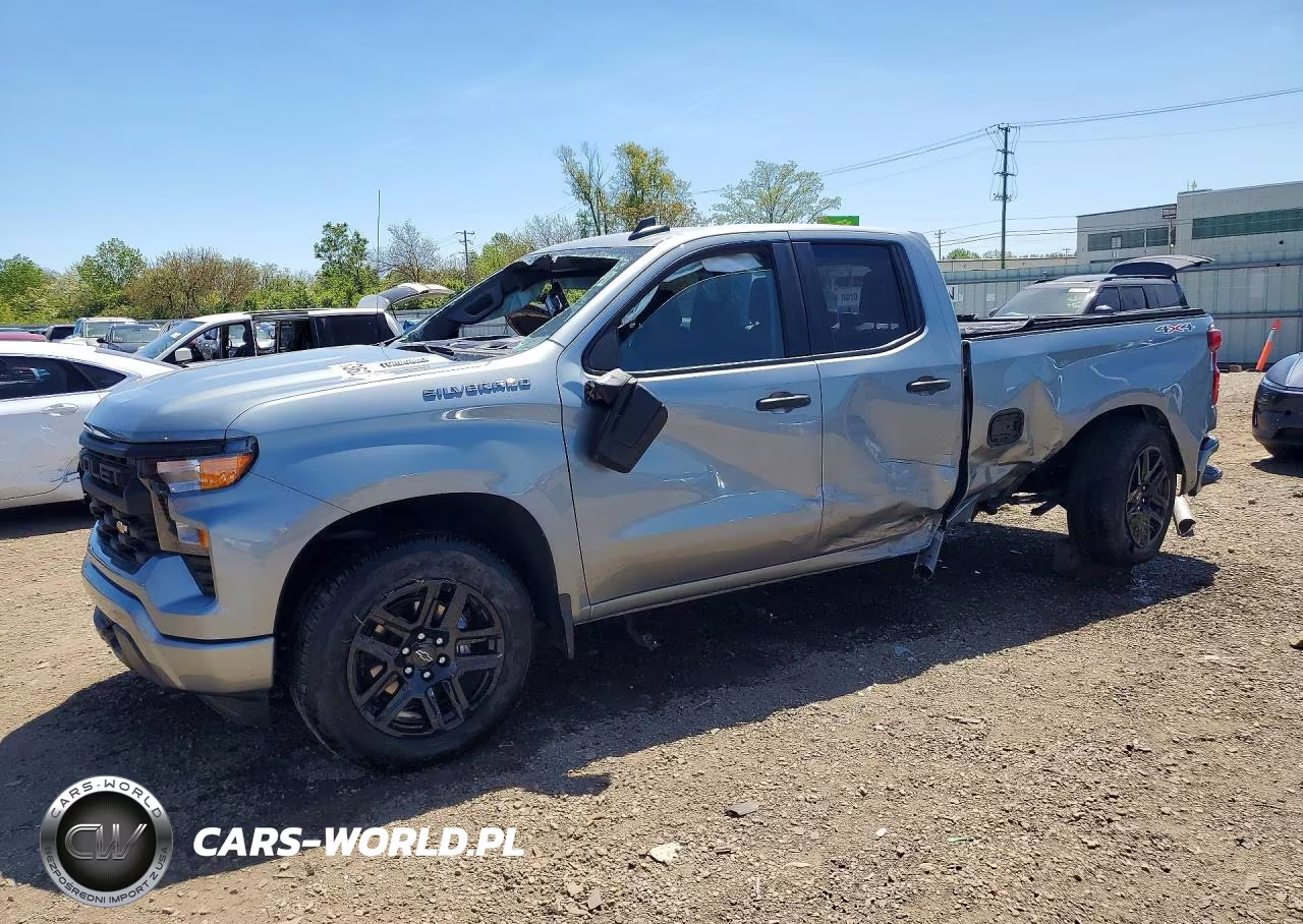 2026 Chevrolet Silverado K1500 Custom – zdjęcie 1 z 13