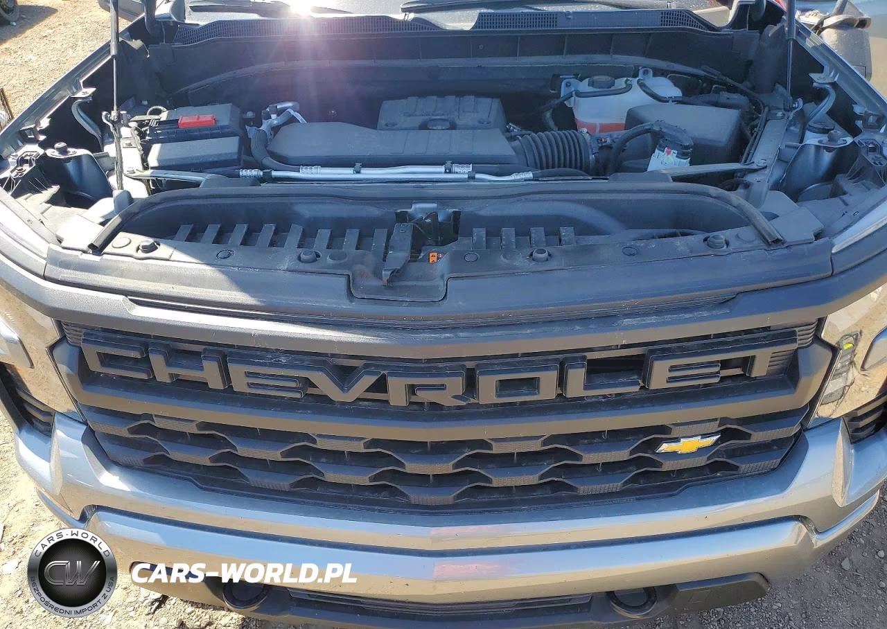 2026 Chevrolet Silverado K1500 Custom VIN:1GCRKBEK2TZ111169 - 11