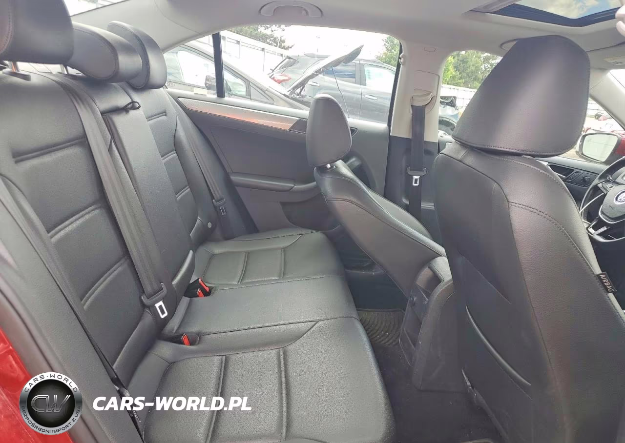 2018 Volkswagen Jetta Se VIN:3VWDB7AJ8JM262503 - 10
