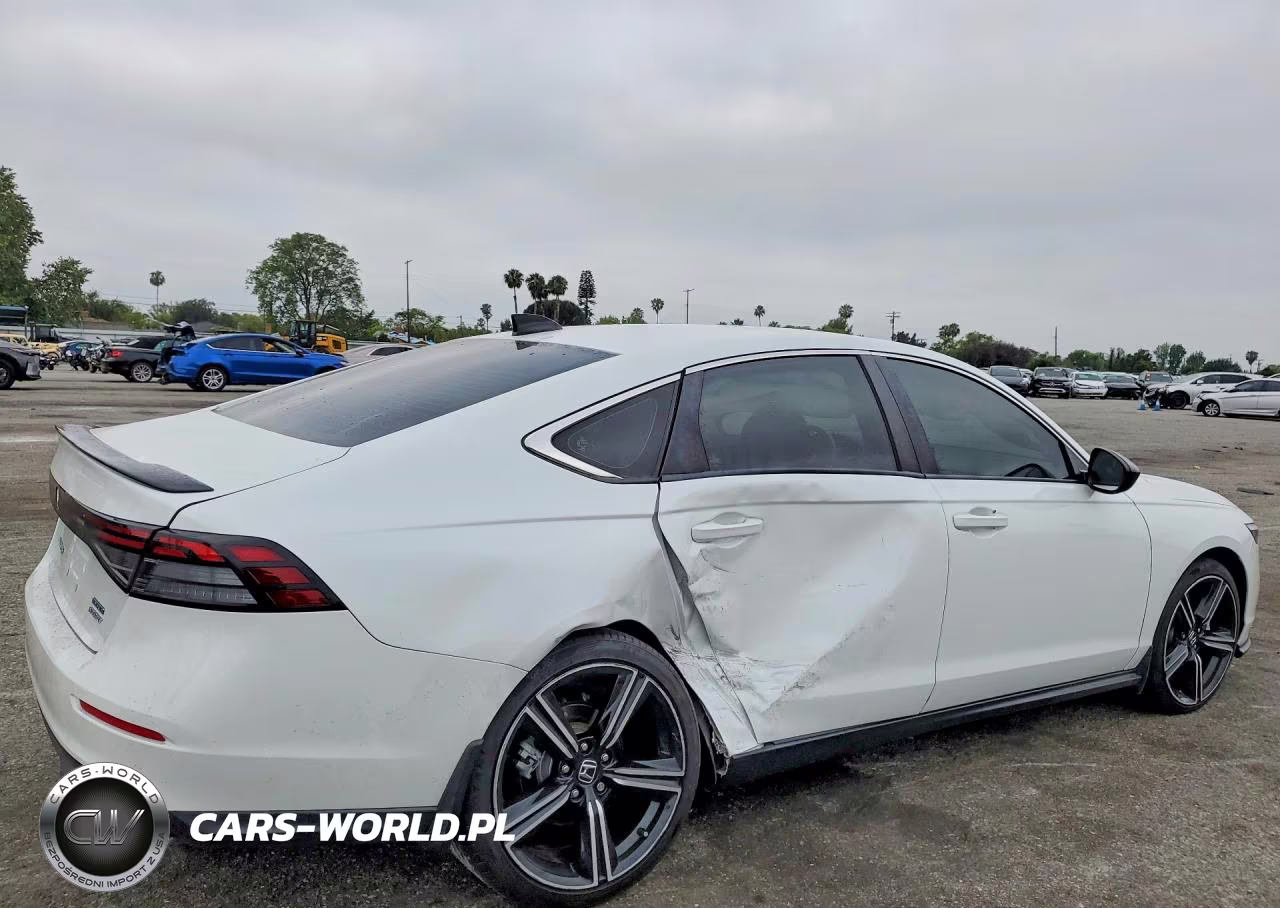 2023 Honda Accord Hybrid Sport VIN:1HGCY2F50PA010683 - 3