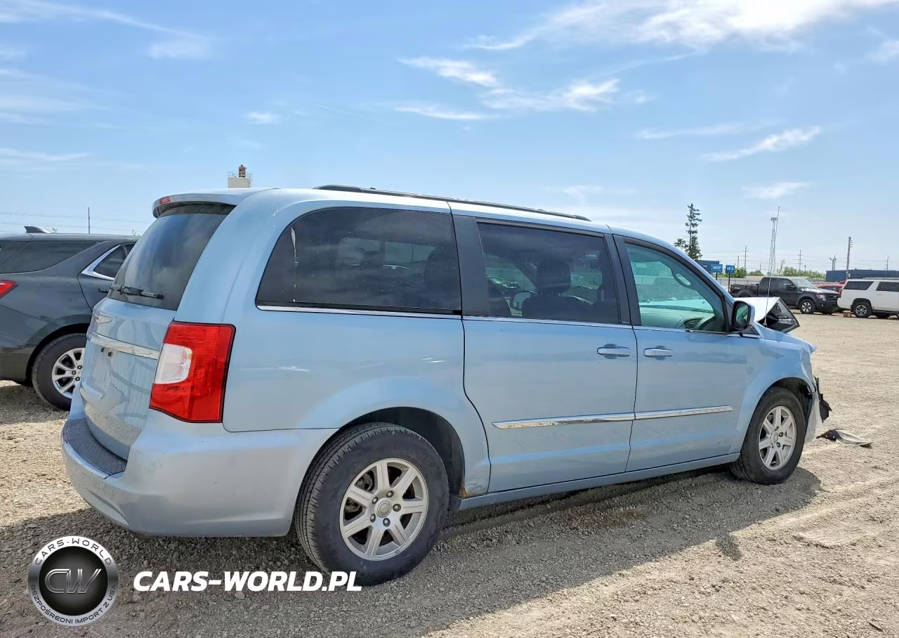 2013 Chrysler Town & Country Touring VIN:2C4RC1BG0DR519396 - 3