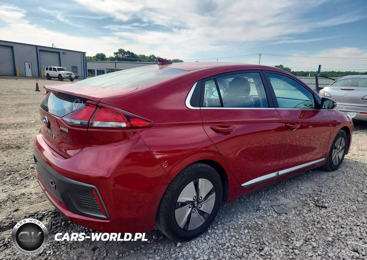 2021 Hyundai Ioniq Hybrid Blue VIN:KMHC75LC7MU257923 - 3