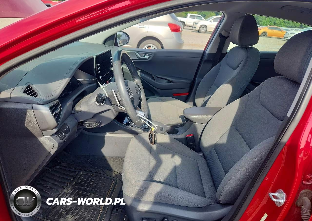 2021 Hyundai Ioniq Hybrid Blue VIN:KMHC75LC7MU257923 - 7
