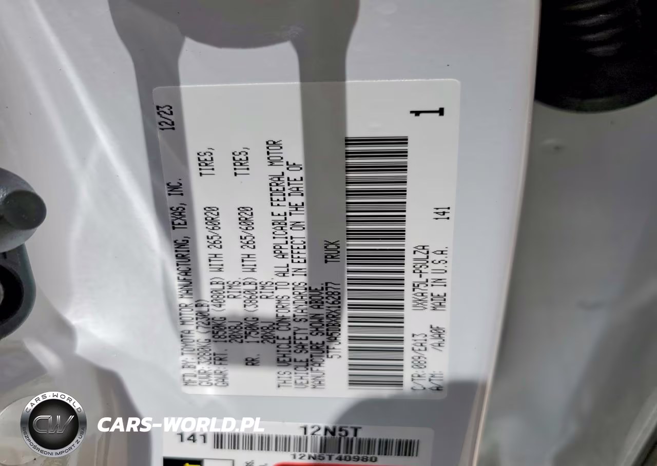 2024 Toyota Tundra Limited VIN:5TFJA5DBXRX162877 - 12