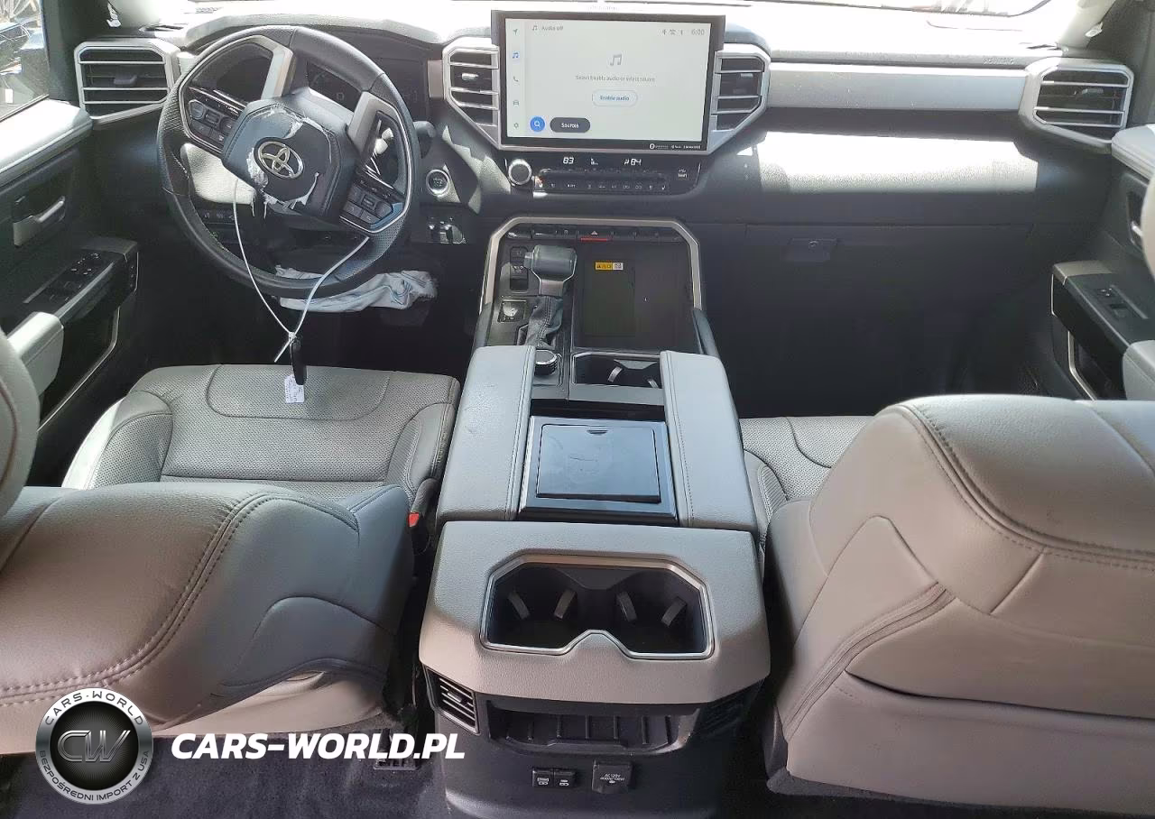 2024 Toyota Tundra Limited VIN:5TFJA5DBXRX162877 - 8