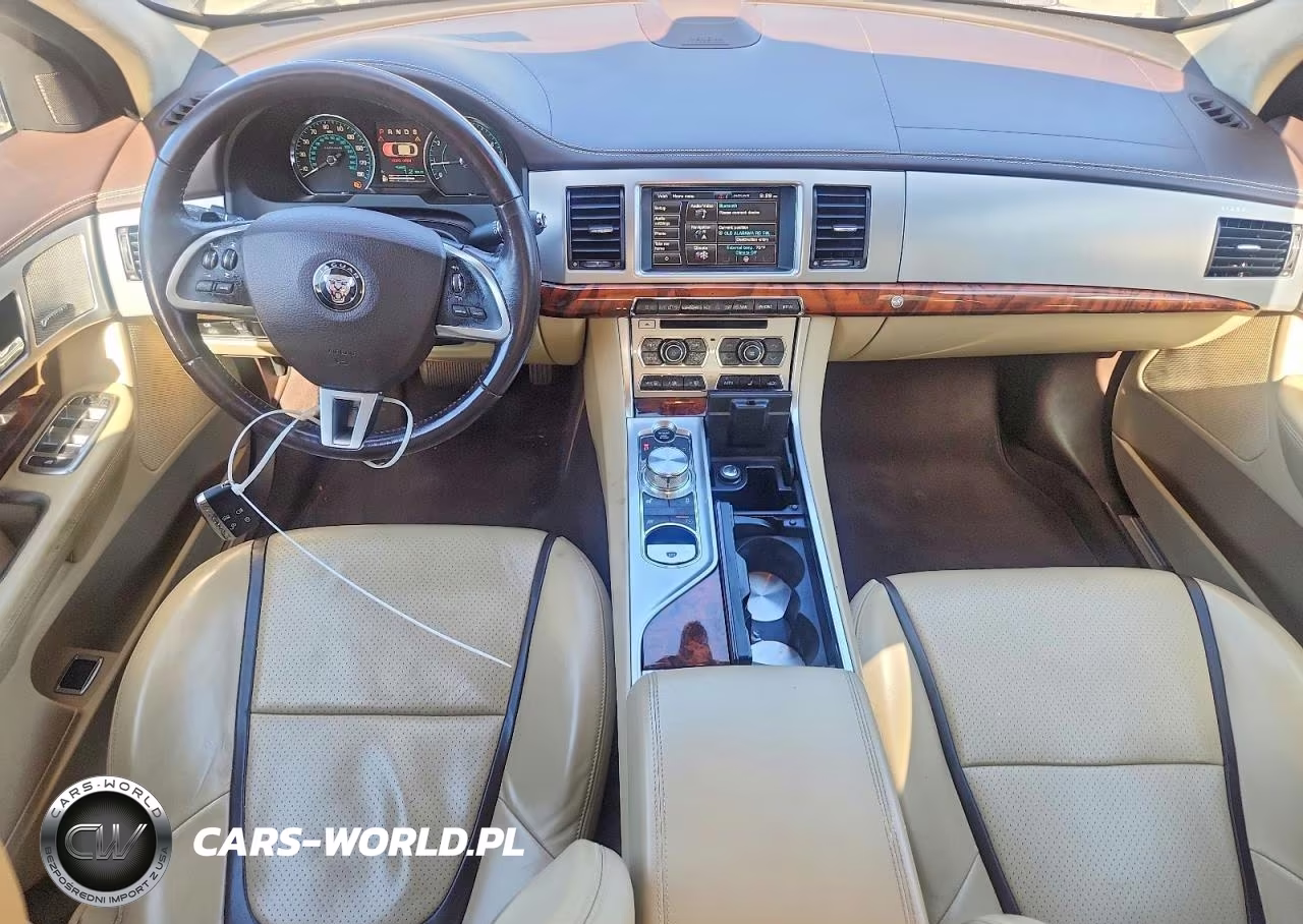 2015 Jaguar Xf VIN:SAJWJ0FF5F8U64142 - 8