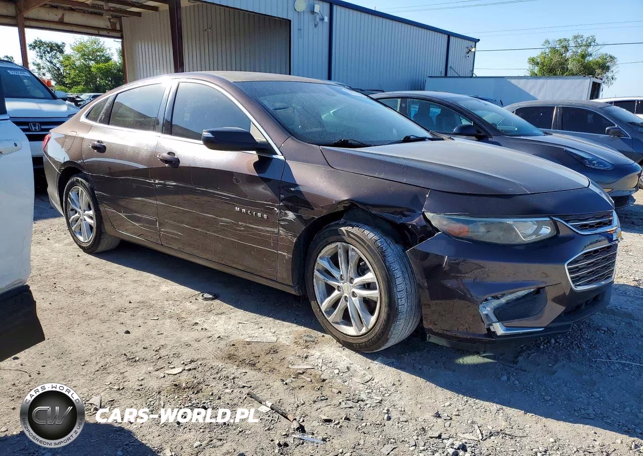 2016 Chevrolet Malibu Lt VIN:1G1ZE5ST9GF193763 - 4