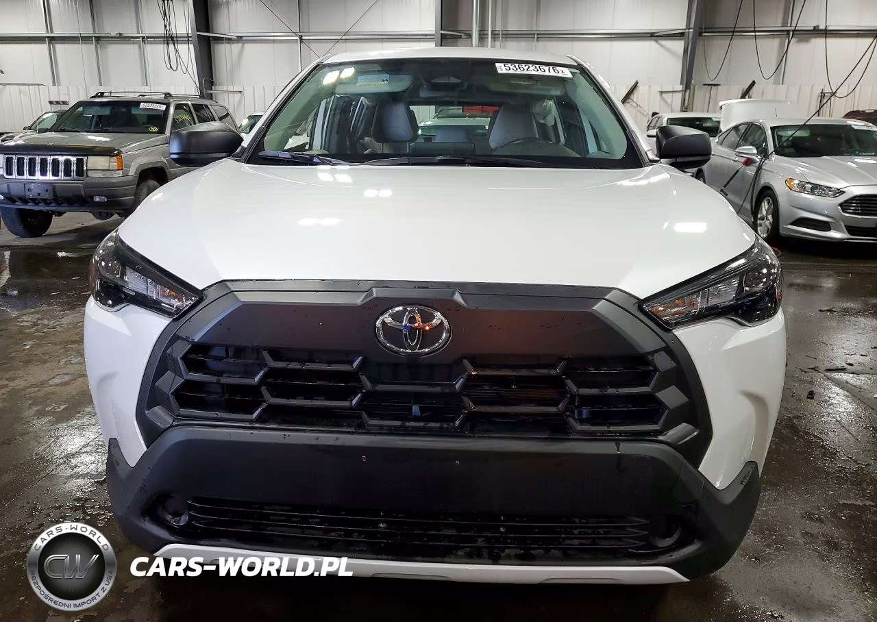 2026 Toyota Corolla Cross L VIN:7MUAAABG0TV150389 - 5