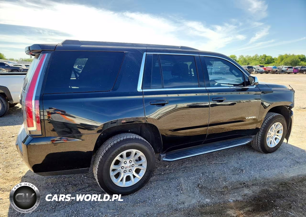 2018 GMC Yukon VIN:1GKS1AKC3JR330672 - 3