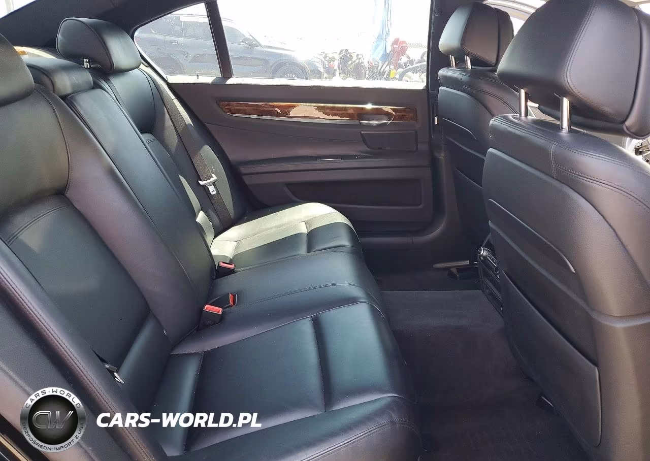 2013 BMW 750 Li VIN:WBAYE8C53DD133809 - 10