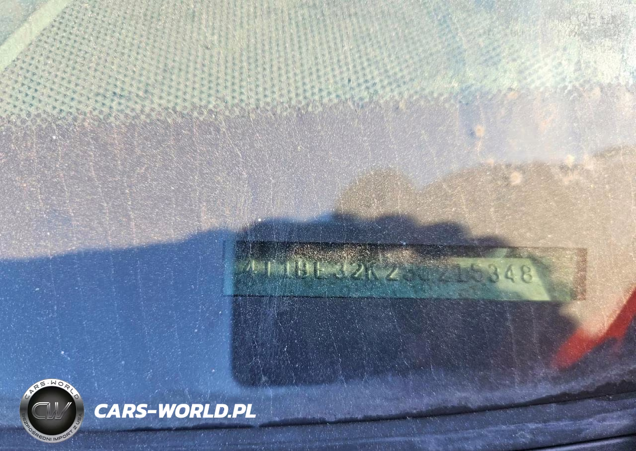 2003 Toyota Camry Le VIN:4T1BE32K23U215348 - 12