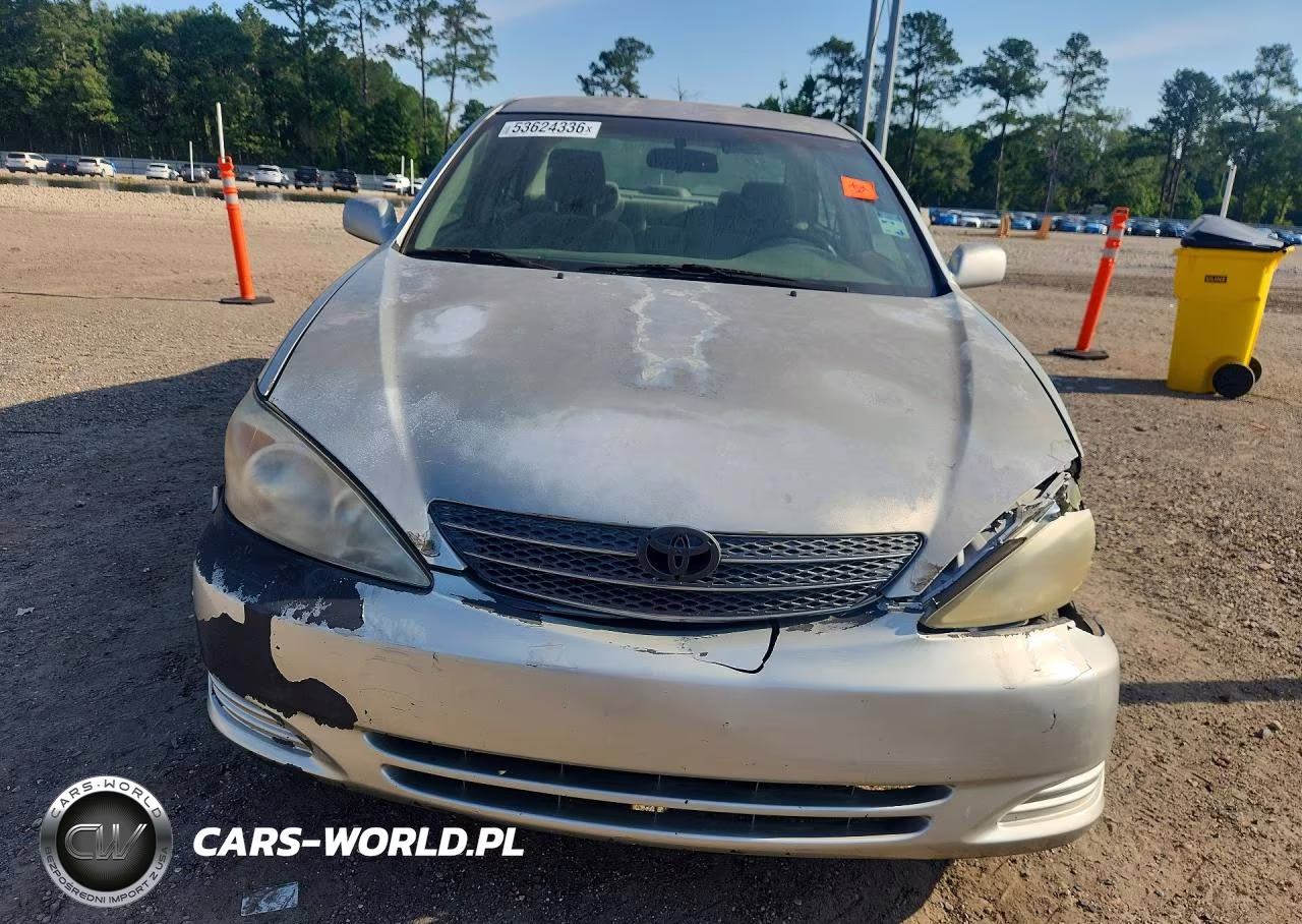 2003 Toyota Camry Le VIN:4T1BE32K23U215348 - 5