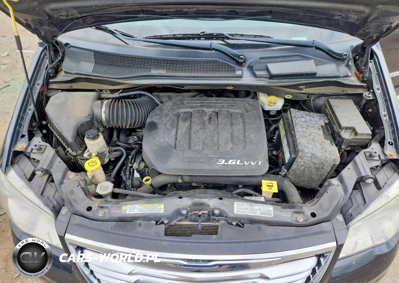 2013 Chrysler Town & Country Touring L VIN:2C4RC1CG7DR532211 - 12