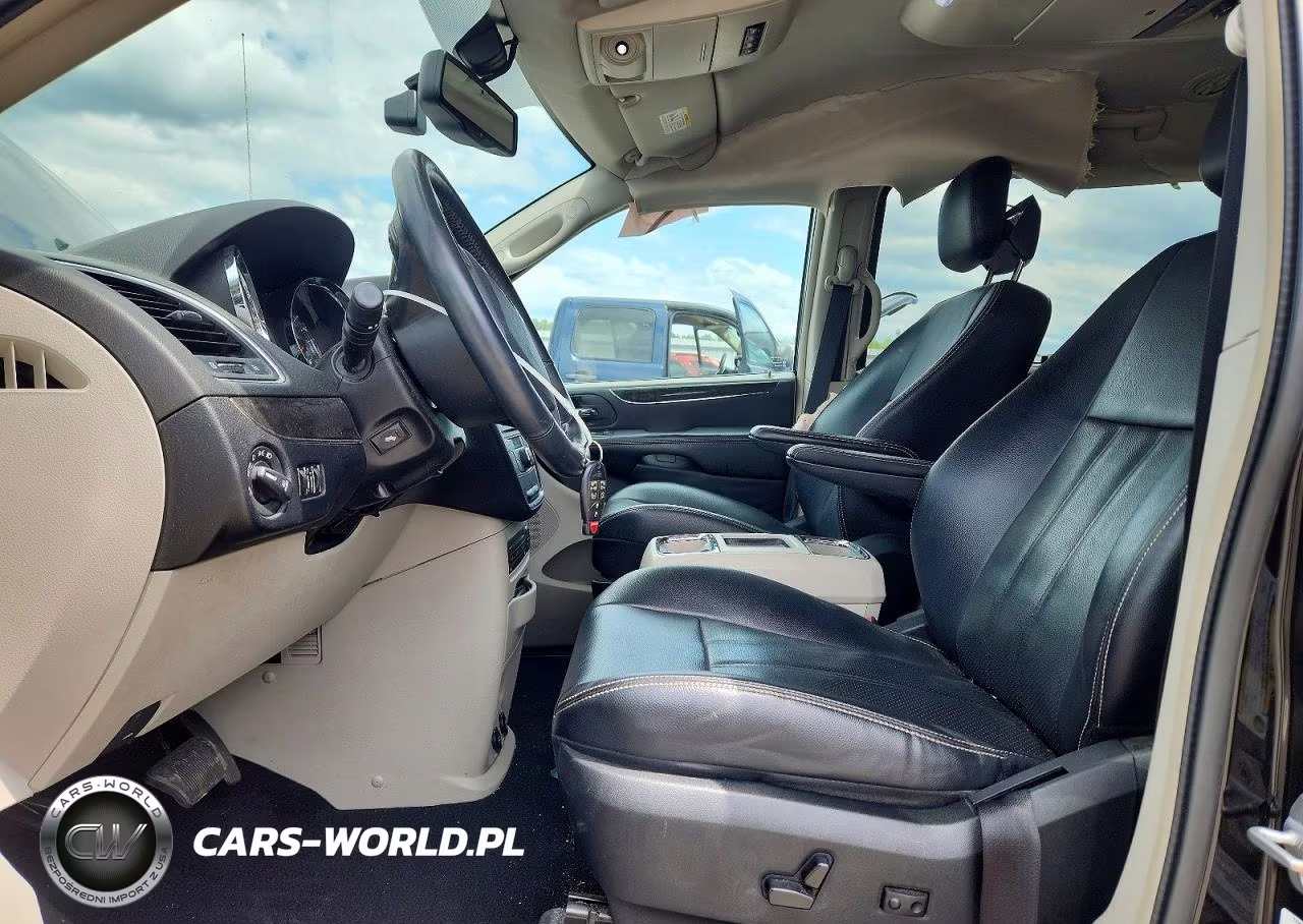 2013 Chrysler Town & Country Touring L VIN:2C4RC1CG7DR532211 - 7
