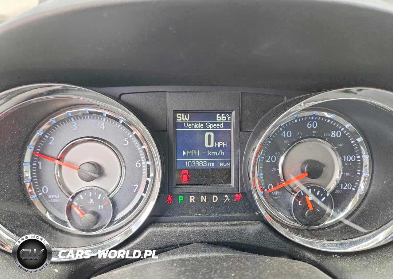 2013 Chrysler Town & Country Touring L VIN:2C4RC1CG7DR532211 - 9