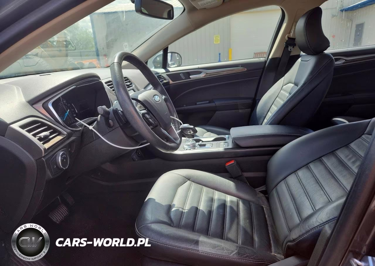 2018 Ford Fusion Se VIN:3FA6P0HD3JR107807 - 7