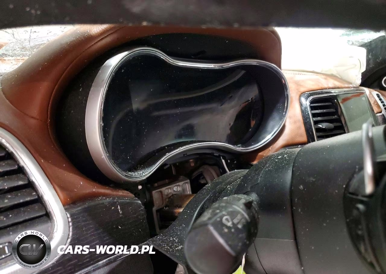 2020 Jeep Grand Cherokee Summit VIN:1C4RJFJG8LC110140 - 9