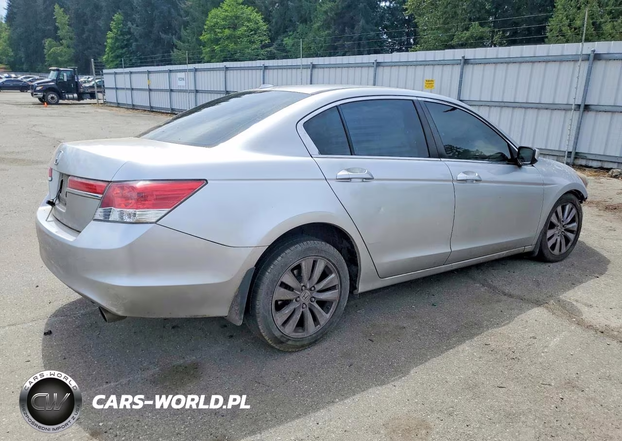 2011 Honda Accord Exl VIN:1HGCP2F83BA027435 - 3