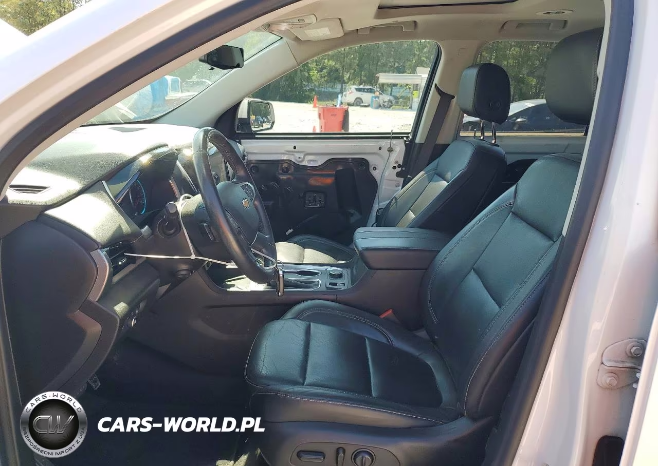 2020 Chevrolet Traverse Premier VIN:1GNERKKW2LJ122776 - 7