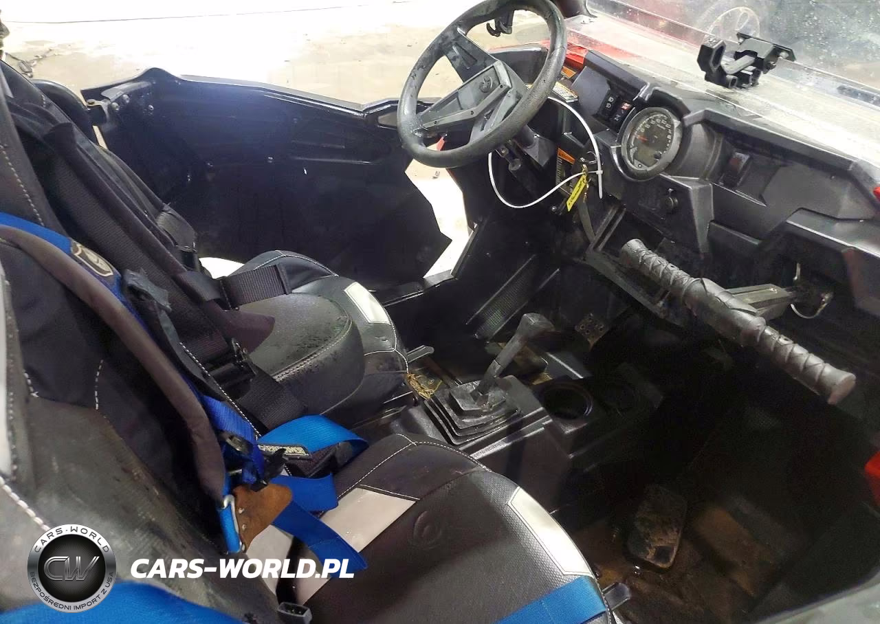 2016 Polaris Rzr Utility Vehicle VIN:4XAVBE877GB329038 - 5