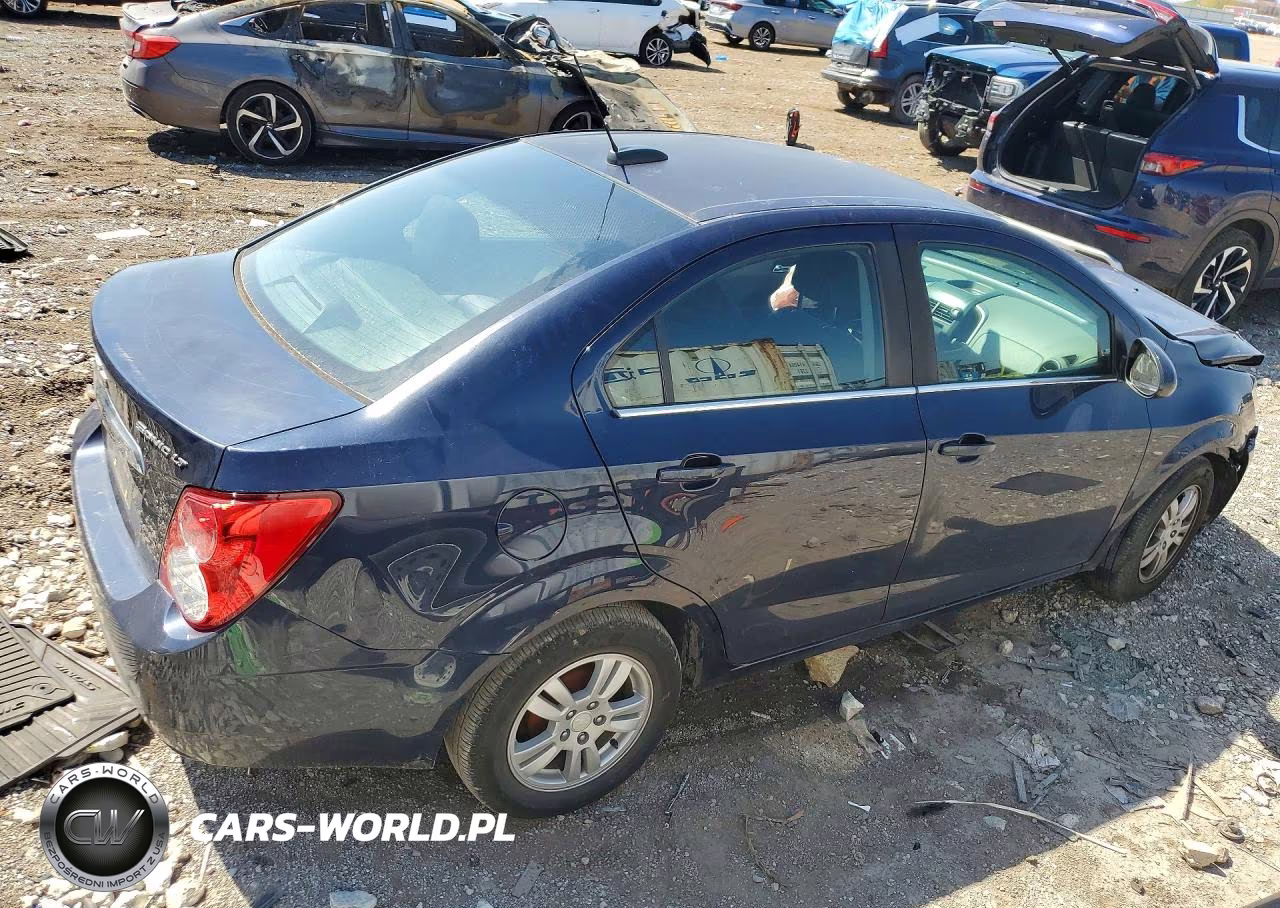 2016 Chevrolet Sonic Lt VIN:1G1JC5SH4G4170224 - 3