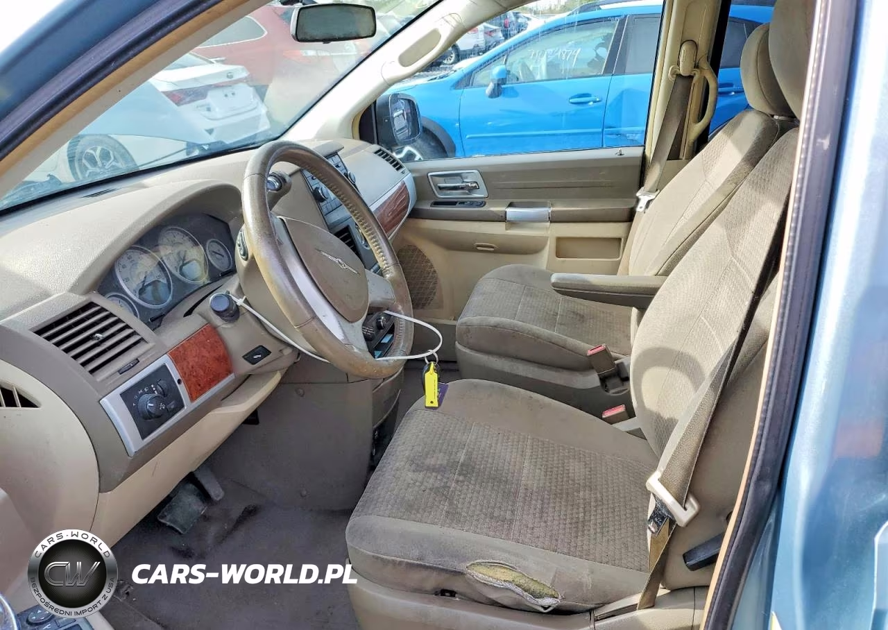 2008 Chrysler Town & Country Touring VIN:2A8HR54P88R696906 - 7