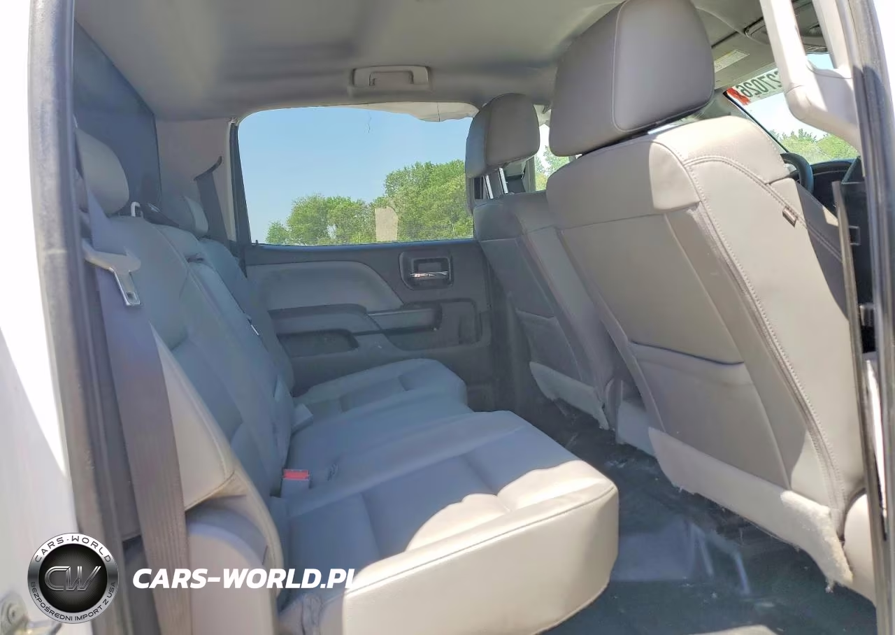 2018 GMC Sierra K2500 Heavy Duty VIN:1GT12REY9JF108228 - 10