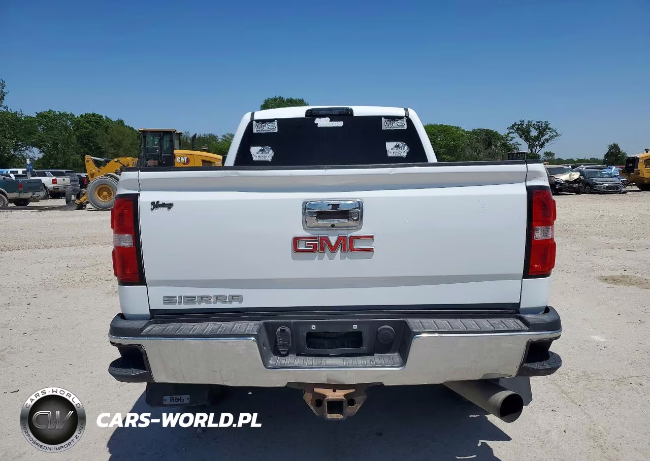 2018 GMC Sierra K2500 Heavy Duty VIN:1GT12REY9JF108228 - 6