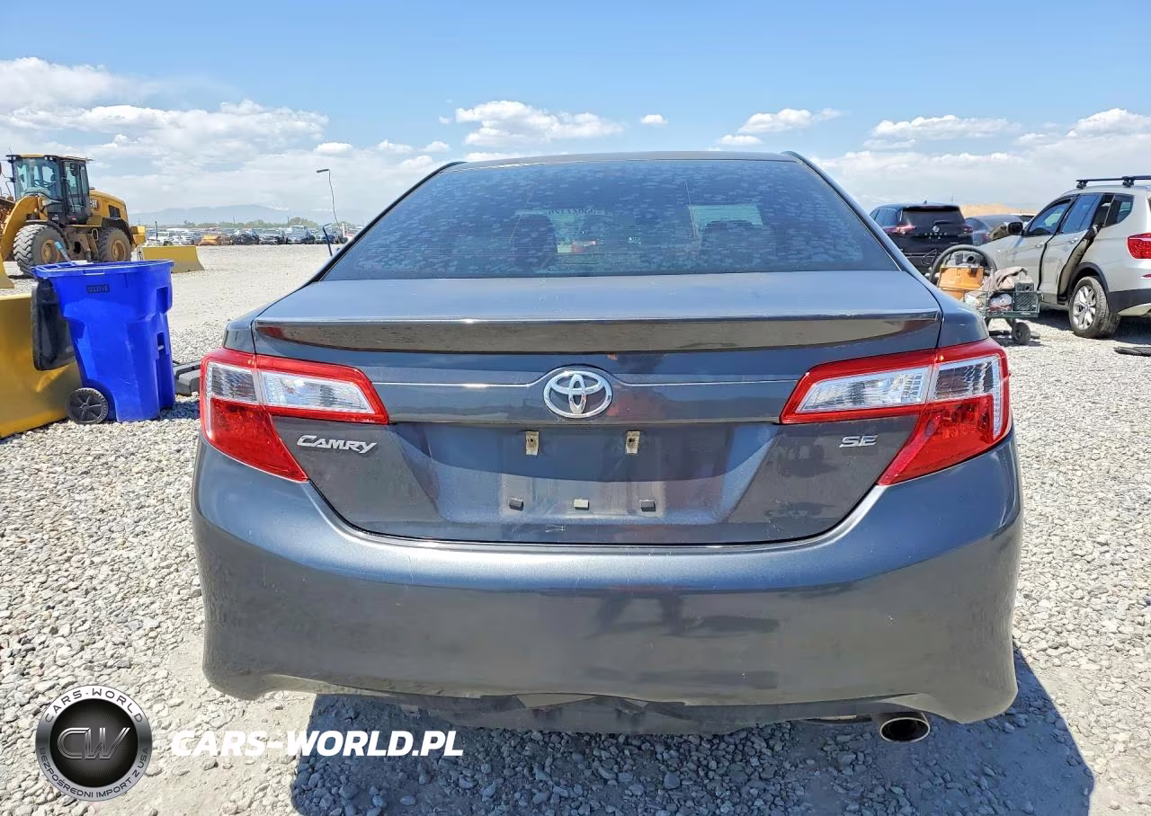 2013 Toyota Camry Se VIN:4T1BF1FK4DU638106 - 6