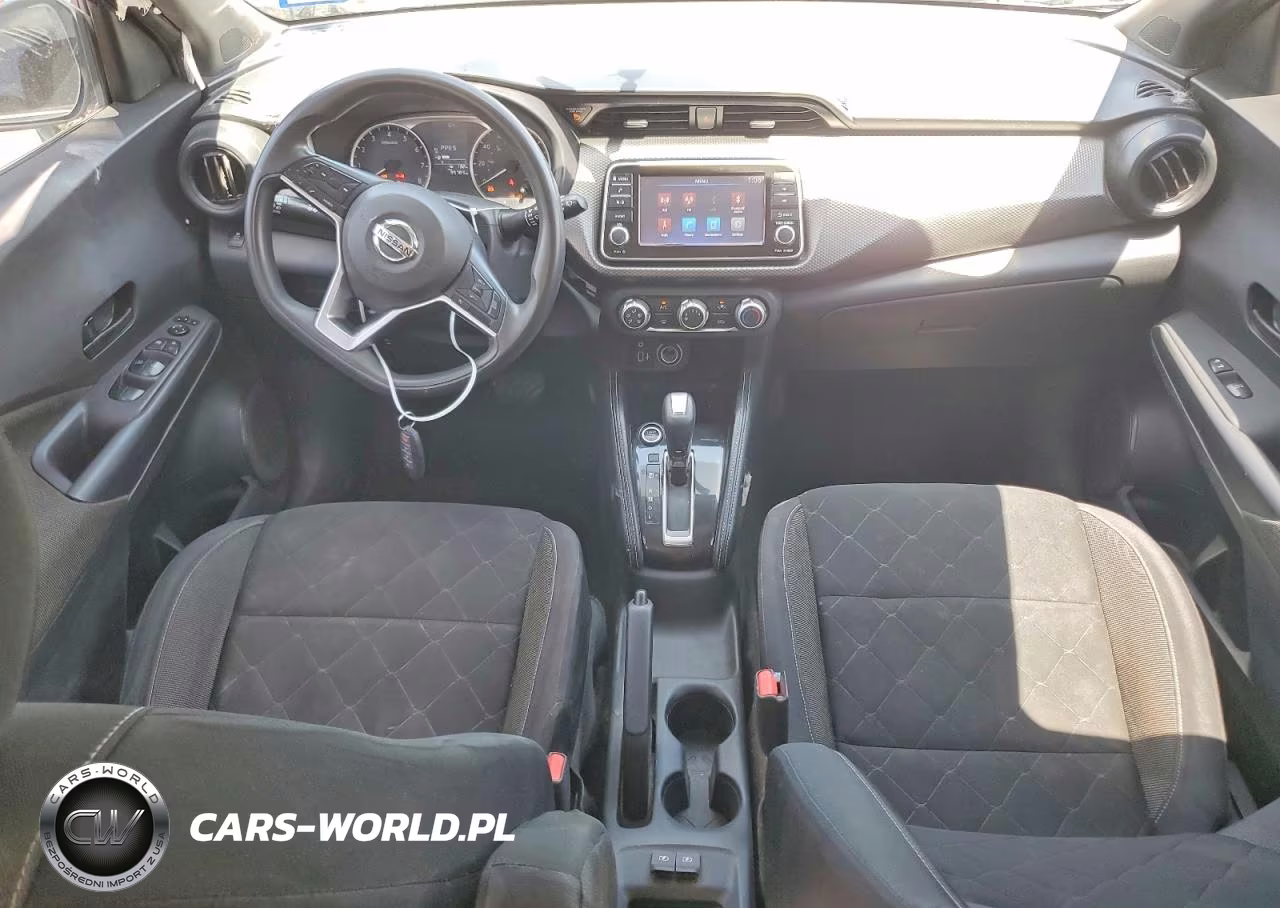 2019 Nissan Kicks S VIN:3N1CP5CU8KL532836 - 8